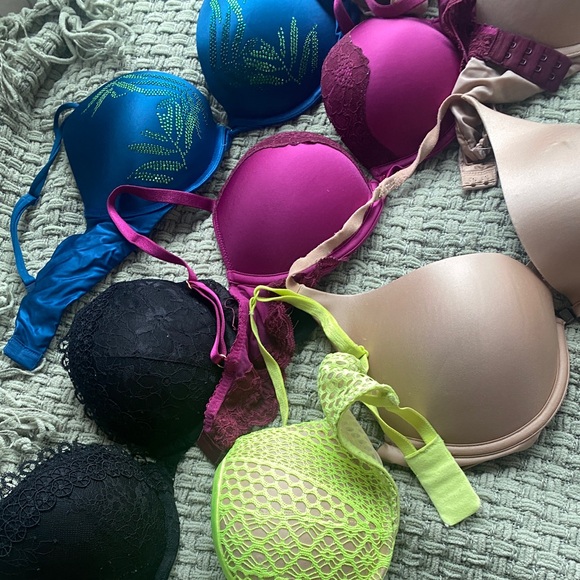 6 available: 34 B Custom Bras - bundle or separate - Picture 4 of 11